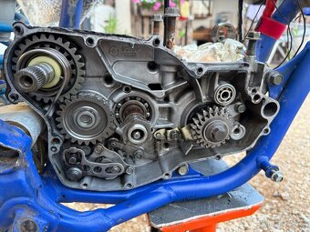Yamaha YZ 250 2T 2001 - 8