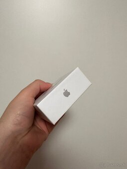 Airpods gen 4 - 8