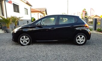 PEUGEOT 208 1.2BENZIN 60kW 92tis KM 2016 KAMERA,VYHREV SED - 8
