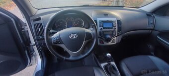 HYUNDAI i30 CW 2.0 benzin 105kW (143k) - 8