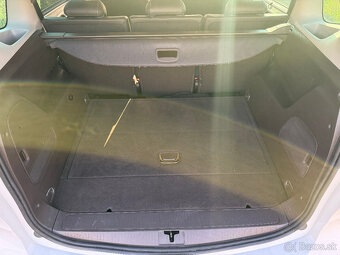 Predám Opel Zafira Tourer 2.0 CDTI 170k Cosmo AT6 - 8