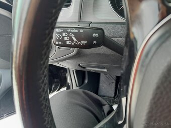 VW GOLF 7 COMBI 1.6TDI 77KW - 8