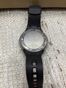 Predám potápačský počítač SUUNTO D9 - 8