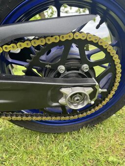 Yamaha MT 07 - 8