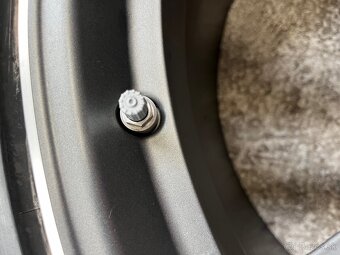 Original AUDI A7 S7 RS7 continental 275/30 R21 - 8