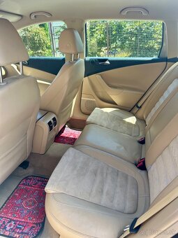 Predám VW Passat B6 Variant 2.0 TDI Highline 103kW Diesel - 8