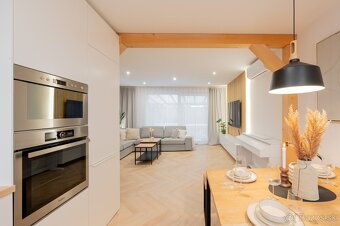 4-izbový kompletne zariadený rodinný dom - 8