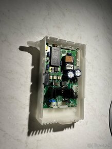 Jura diely- elektroniky, sparovacky a atd - 8