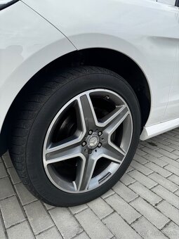 Mercedes-Benz GLE 350d 4matic - 8