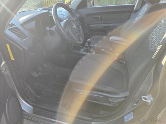 Predám KIA SOUL 1.6 benzín - 8