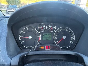 Ford Fiesta 1.6i 74kw Automat (Top stav) - 8