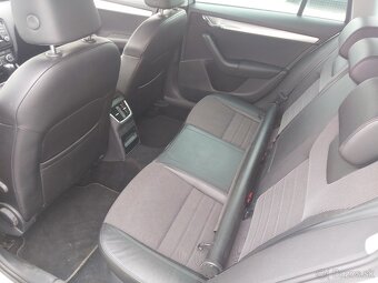 Škoda Octavia Combi 1.6 TDI 110k Ambition DSG - 8