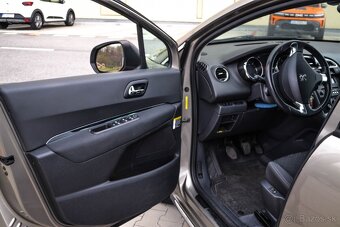 Peugeot 3008 1.6 blueHDI - 8