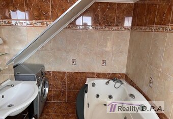 Útulný 3 izbový rodinný dom Vrútky- ihneď k nasťahovaniu - 8