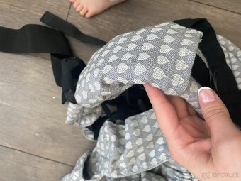 ergonomicky nosič - 8