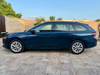 Skoda octavia 2.0tdi 110kw style dsg - 8
