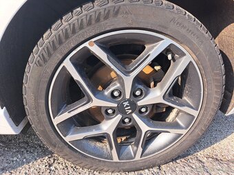 Kia ceed 3 - 8