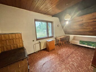 Predaj pôvodnej stavby rodinného domu vo Svrčinovci s veľký - 8