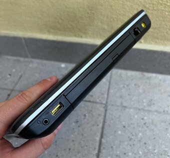 Lenovo E530 / i5-3210M / 8GB RAM / 250GB SSD / 15.6" - 8