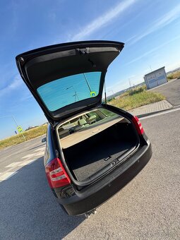 Škoda Octavia 2 1.9 TDi 77 kW DSG - 8