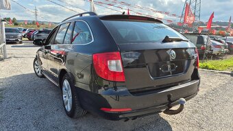 Škoda Superb Combi 1.6 TDI CR DPF Ambition - 8