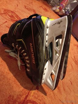 Brankárske korčule Bauer PRO, velkost 7, šírka FIT 2 - 8