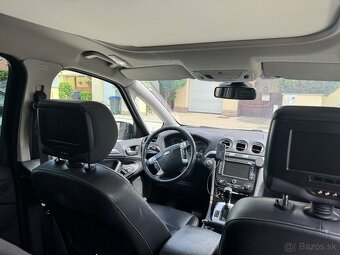 Ford S-Max - 8