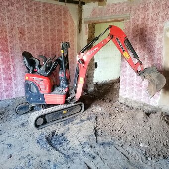 Výkopové práce minibagrom mininakladačom zakladač trávnika - 8