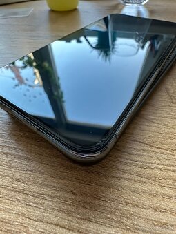 IPHONE 11 PRO MAX 64GB - 8
