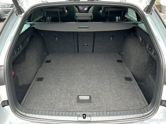 Škoda Octavia Combi 2.0 TDI RS 4x4 DSG - 8