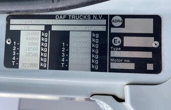 DAF CF460 Trojstranný sklapač s hydraulickou rukou EURO6 - 8