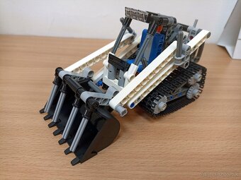 LEGO Technic - Stavebné stroje - 42023, 42032, 8045 - 8