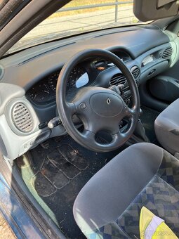 Predám Renault MEGANE - 8