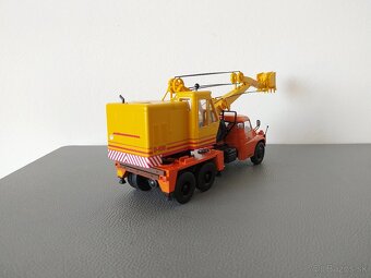 Nákladné autá 1:43 - 8
