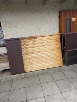 Vchodové a garážové dvere - 8