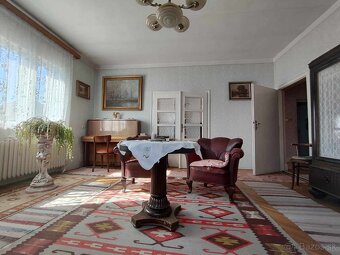 Na predaj rodinný dom v obci Zlaté Moravce v tichej lokalite - 8