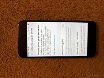iPhone SE 2020 64GB - 8
