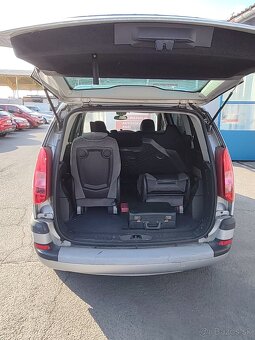 Predám Peugeot 807 2.2 HDi, 8-miest - 8