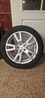 MERCEDES-BENZ W204 C200 127kW - 8