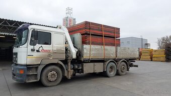 Autodoprava s hydraulickou rukou a vyklápač - 8
