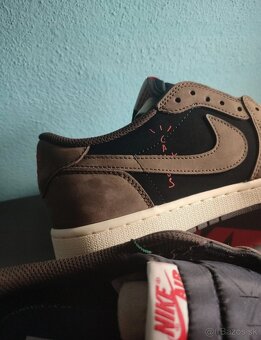 Jordan 1 Retro Low OG SP Travis Scott Mocha - 8