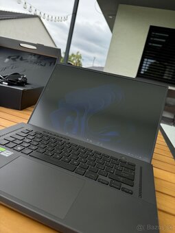 Notebook ASUS Zephyrus G16 2023–RTX 4050 i7 16GB / SSD - 8