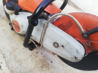 Motorová rozbrusovacka Stihl TS 410 - 8