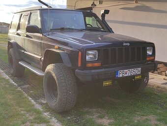 Jeep Cherokee XJ 4.0L + LPG - 8