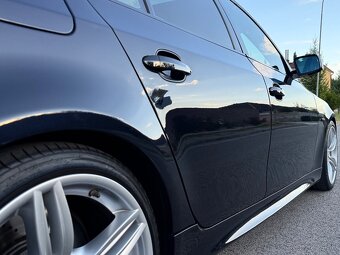 BMW 550i MANUAL / M-Paket / SPORTSITZE / LOGIC7 / NAVI - 8