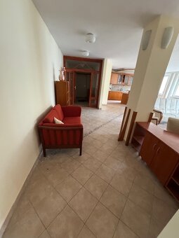 3 izbový Byt na Hradnom Kopci v Bratislave 120m2+ Garaž - 8
