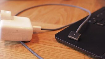 Macbook Air M3 13" 16GB RAM, 256GB SSD, čierna - 8