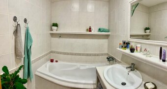 Priestranný 3-izbový byt s výhľadom na Vysoké Tatry - 8