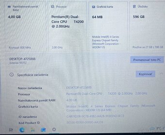 Acer Extensa / Intel T4200 / 4GB RAM / 640GB HDD / 15.6" - 8