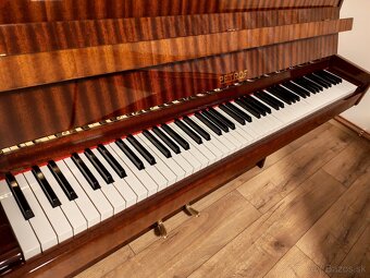 Petrof zlatá Česká kvalita dovoz celá SR - 8